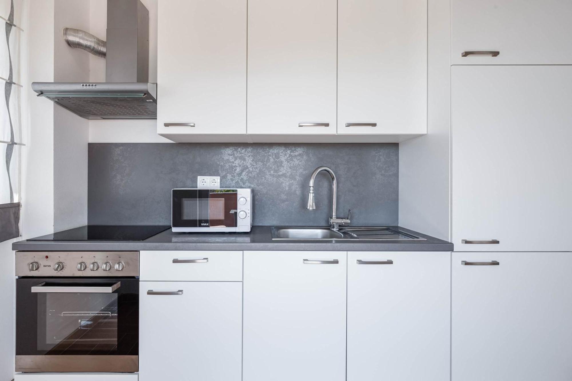 Apartmani Pocrnic Pakoštane Kültér fotó
