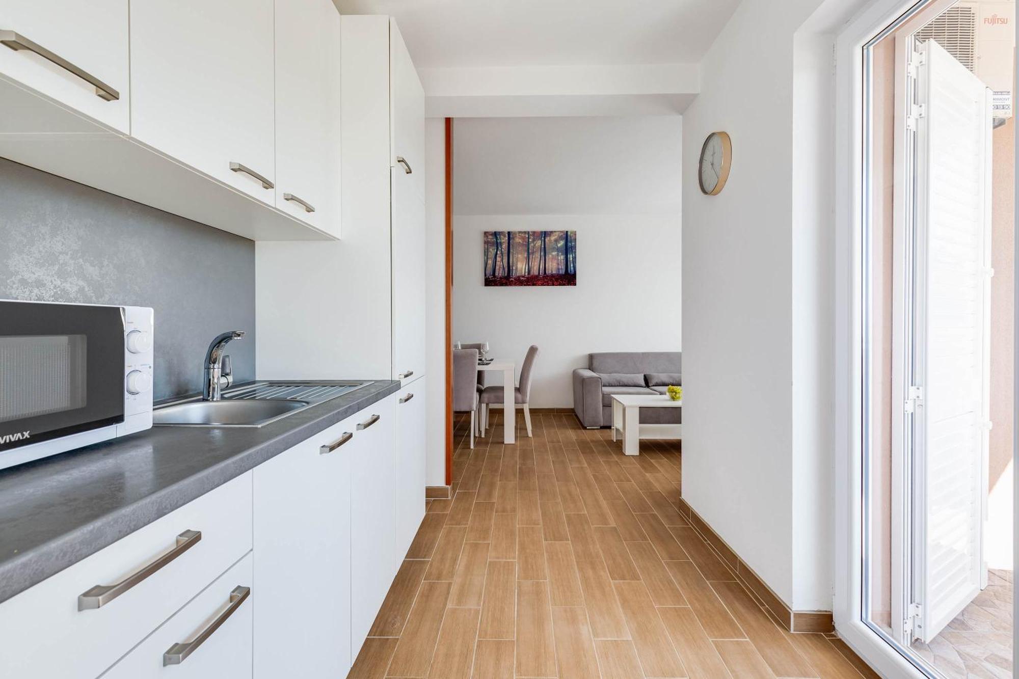 Apartmani Pocrnic Pakoštane Kültér fotó